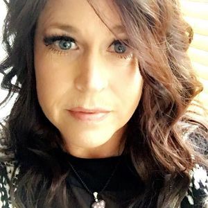 Meet your Posher, Candi